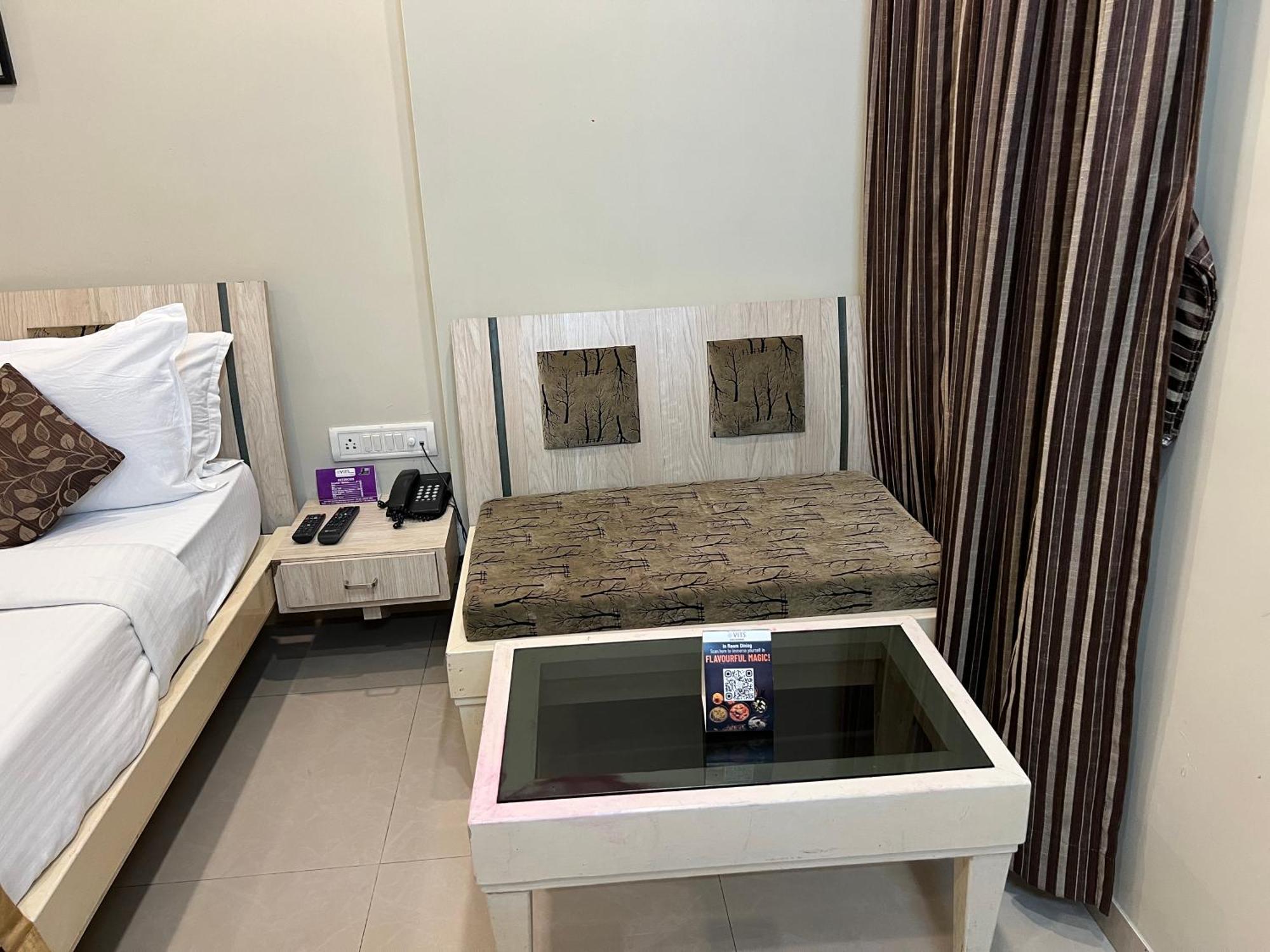 Vits Shalimar, Ankleshwar Hotell Eksteriør bilde