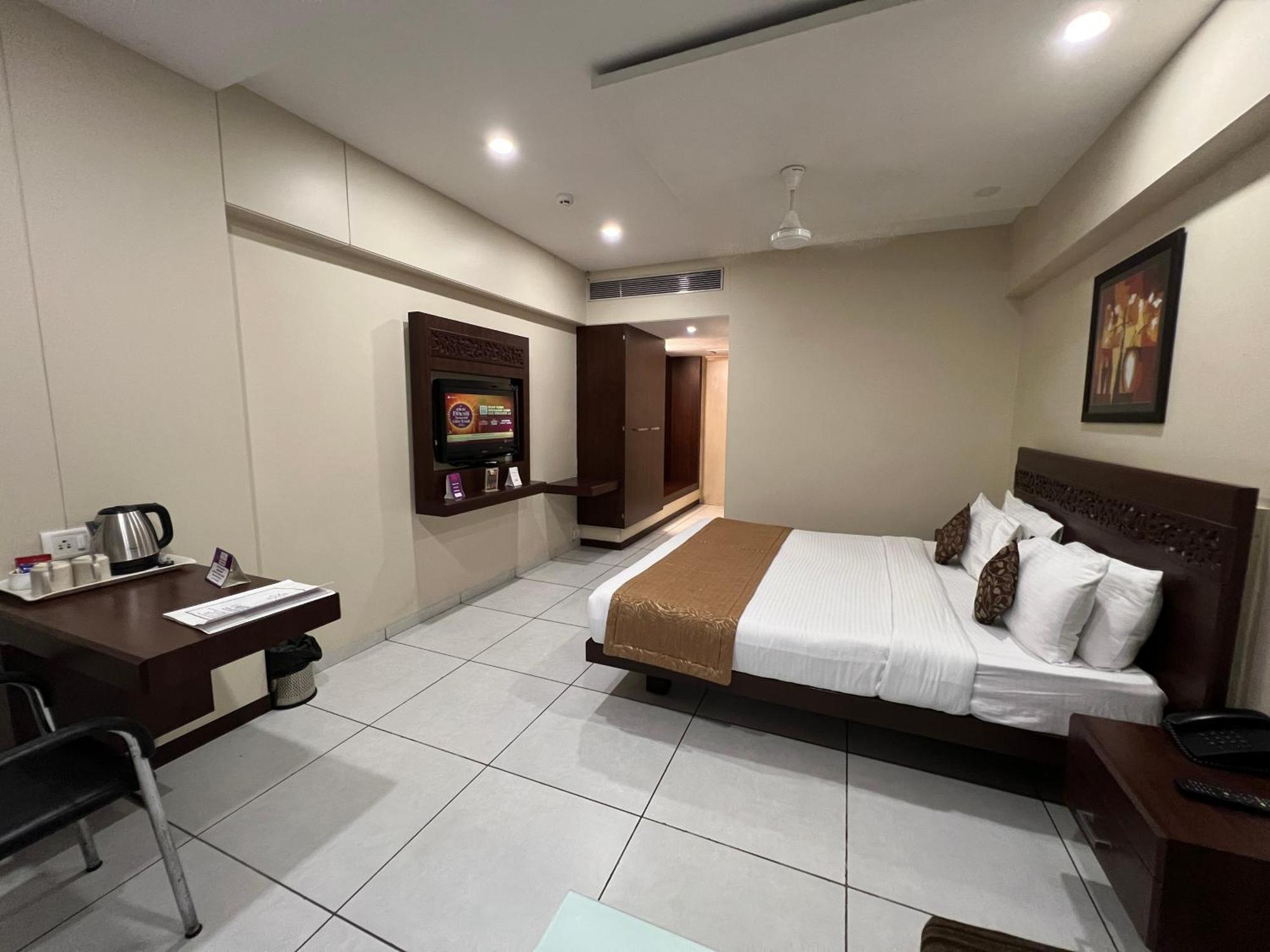 Vits Shalimar, Ankleshwar Hotell Eksteriør bilde