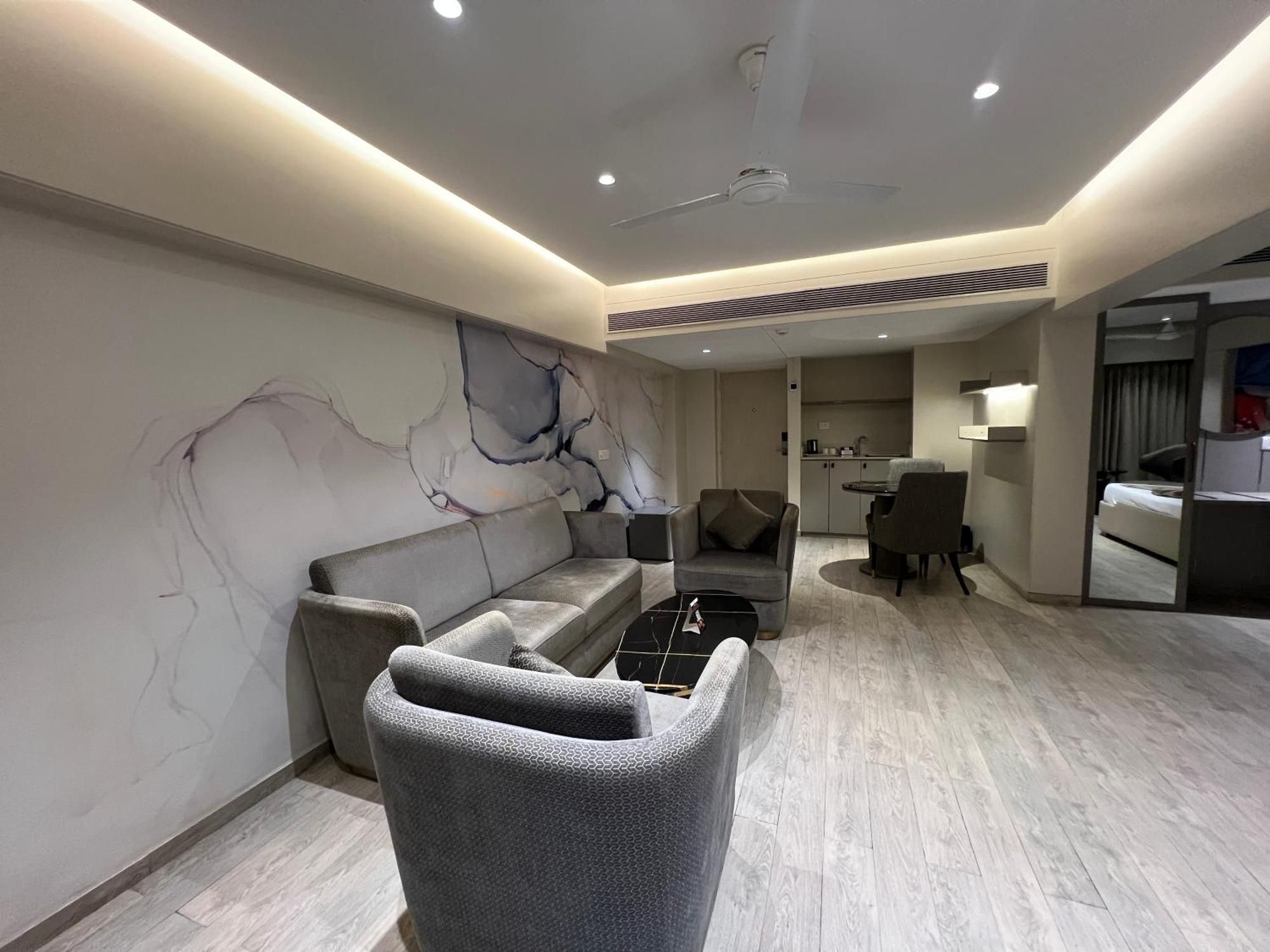 Vits Shalimar, Ankleshwar Hotell Eksteriør bilde