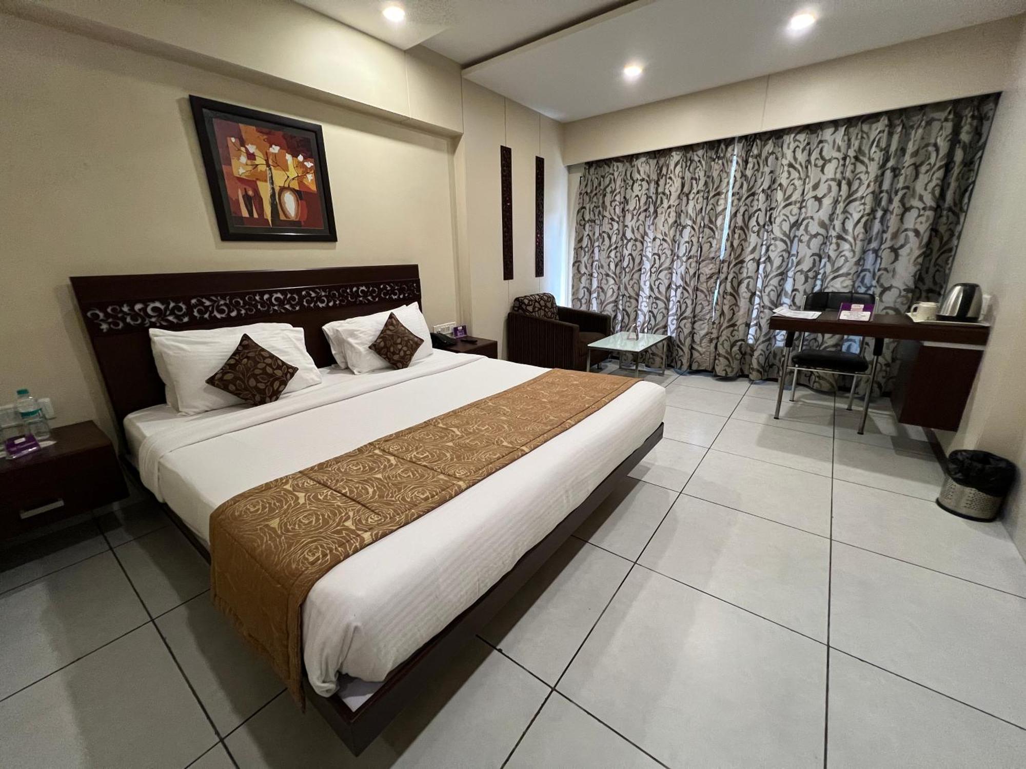 Vits Shalimar, Ankleshwar Hotell Eksteriør bilde