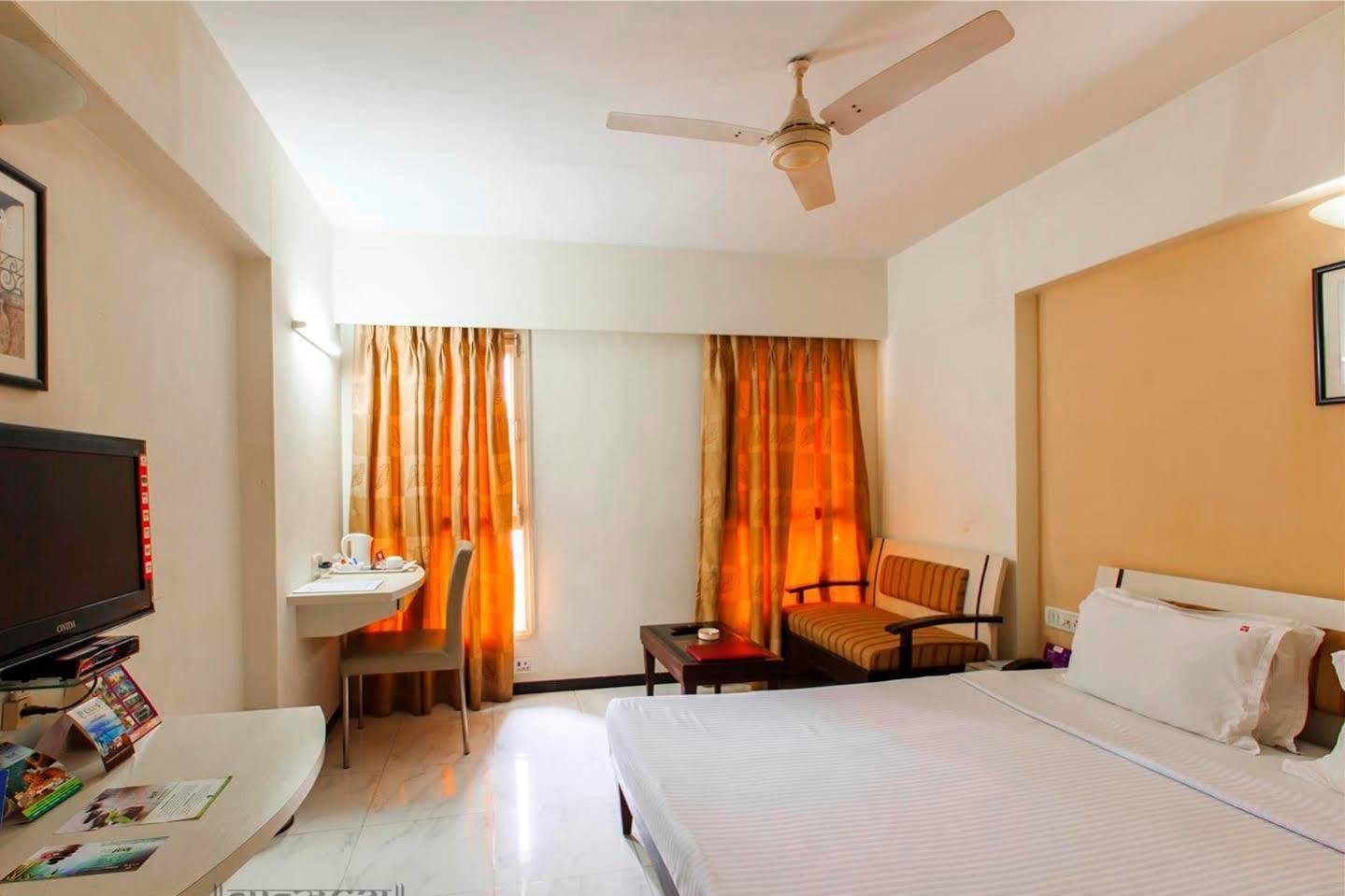 Vits Shalimar, Ankleshwar Hotell Eksteriør bilde