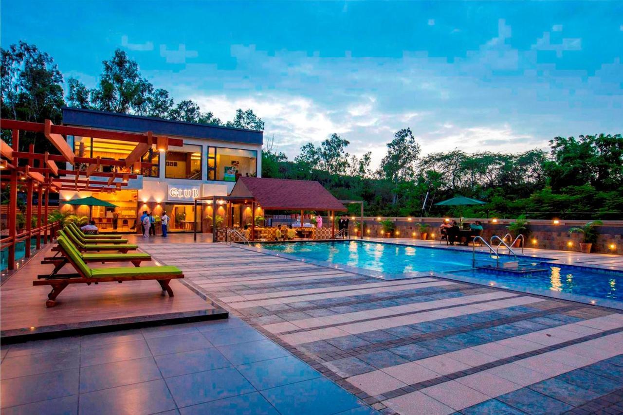Vits Shalimar, Ankleshwar Hotell Eksteriør bilde