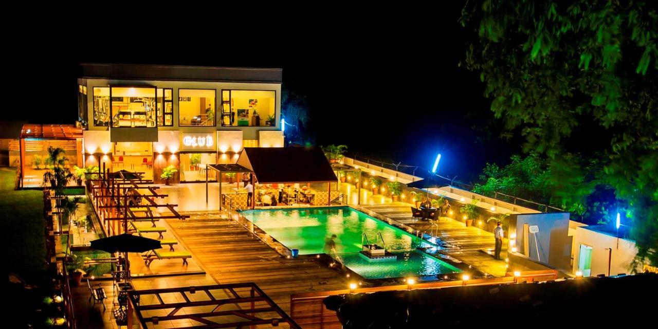 Vits Shalimar, Ankleshwar Hotell Eksteriør bilde