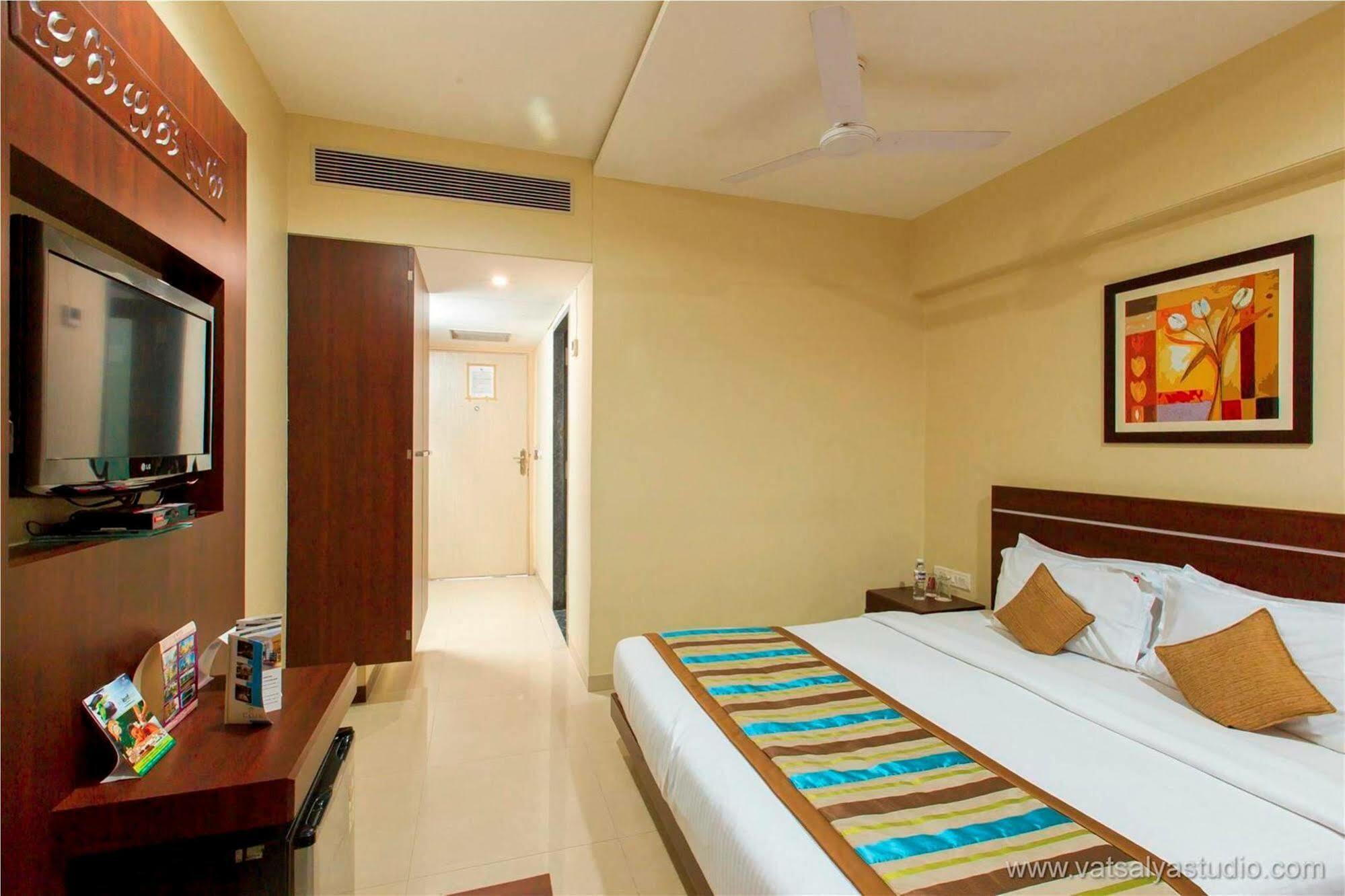 Vits Shalimar, Ankleshwar Hotell Eksteriør bilde